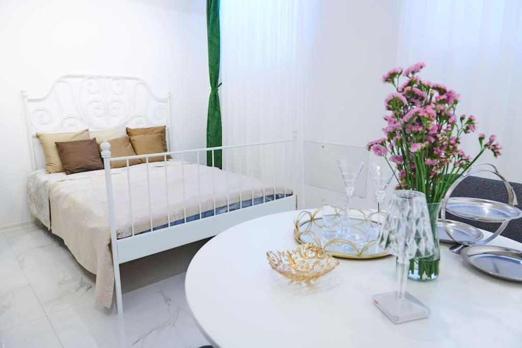 Appartement White Bliss Hideaway à Ljubljana Extérieur photo